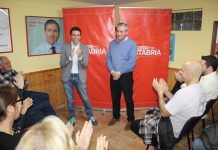 Pedro Casares anuncia en Suances que recuperará el Consejo de Alcaldes y Alcaldesas