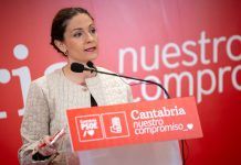 El PSOE critica que el PP solo “busca desviar la atención” con el viaje a México de Casares en “una estrategia política miserable”