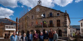 Pedro Casares afirma que Valderredible “es un ejemplo claro de cómo el compromiso, la innovación y el arraigo al territorio pueden convertirse en motores de desarrollo y futuro”