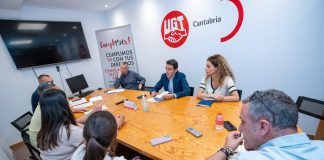 El PSOE apoya las reivindicaciones de trabajadoras del sector textil y del calzado en Cantabria