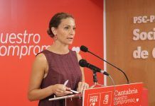 El PSOE acusa al PP de usar el descenso demográfico como “excusa para desmantelar la educación pública” y denuncia la “doble vara de medir” con la concertada