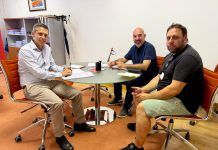 El PSOE llevará a los ayuntamientos las reivindicaciones de la Plataforma Marea Postal para reforzar Correos