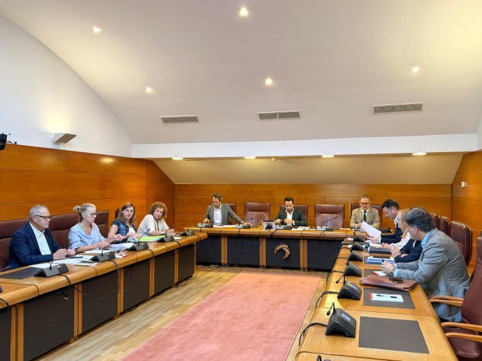 Comisión 22.09.26