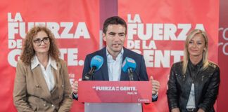 Pedro Casares reivindica al PSOE como “la única esperanza para la igualdad y los derechos de las mujeres” que PP y Vox ponen en cuestión a las puertas de las elecciones