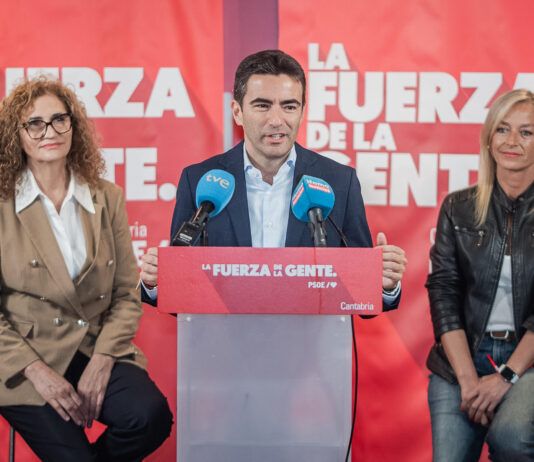 Pedro Casares reivindica al PSOE como “la única esperanza para la igualdad y los derechos de las mujeres” que PP y Vox ponen en cuestión a las puertas de las elecciones