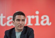 Pedro Casares: “Las declaraciones inaceptables de Roberto Media hacen que esté incapacitado para dirigir la política de Vivienda en Cantabria”