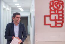 Pedro Casares anuncia que el PSOE lleva de nuevo al Parlamento las zonas tensionadas para que el PP rectifique y atienda “una realidad que es urgente”
